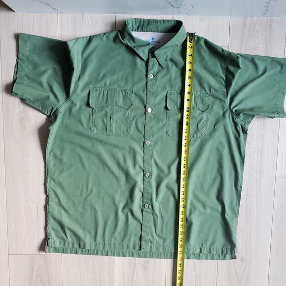 Men's Green Short Sleeve Shirt - Picture 7 of 11